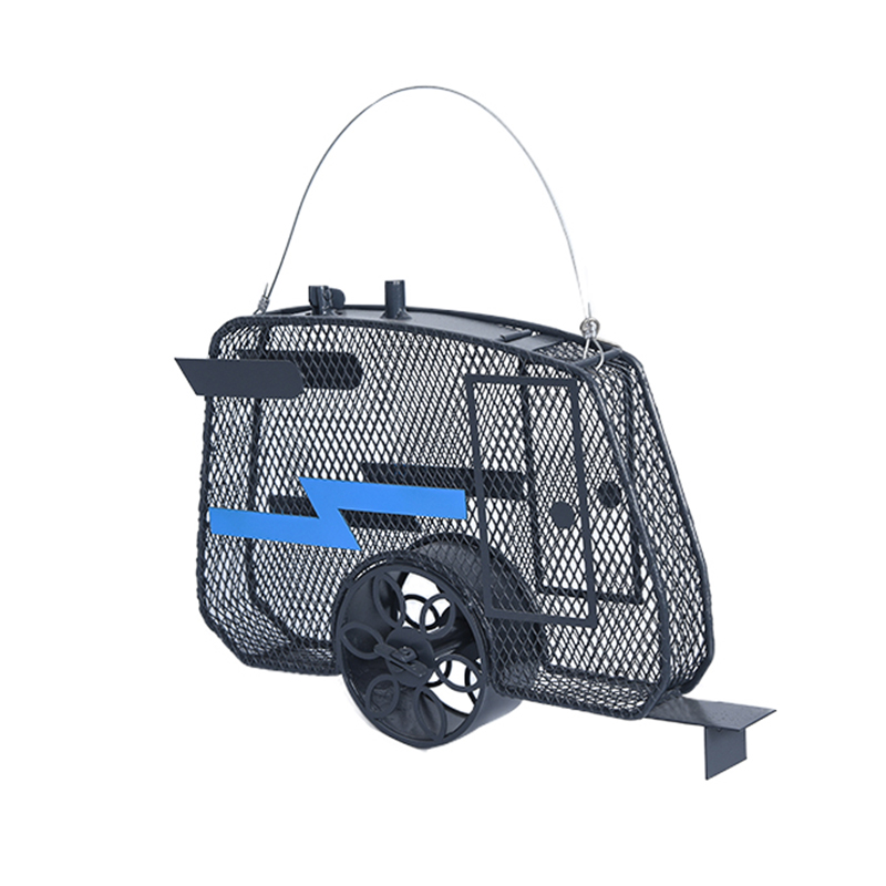 Ein Auto-Vogelhäuschen